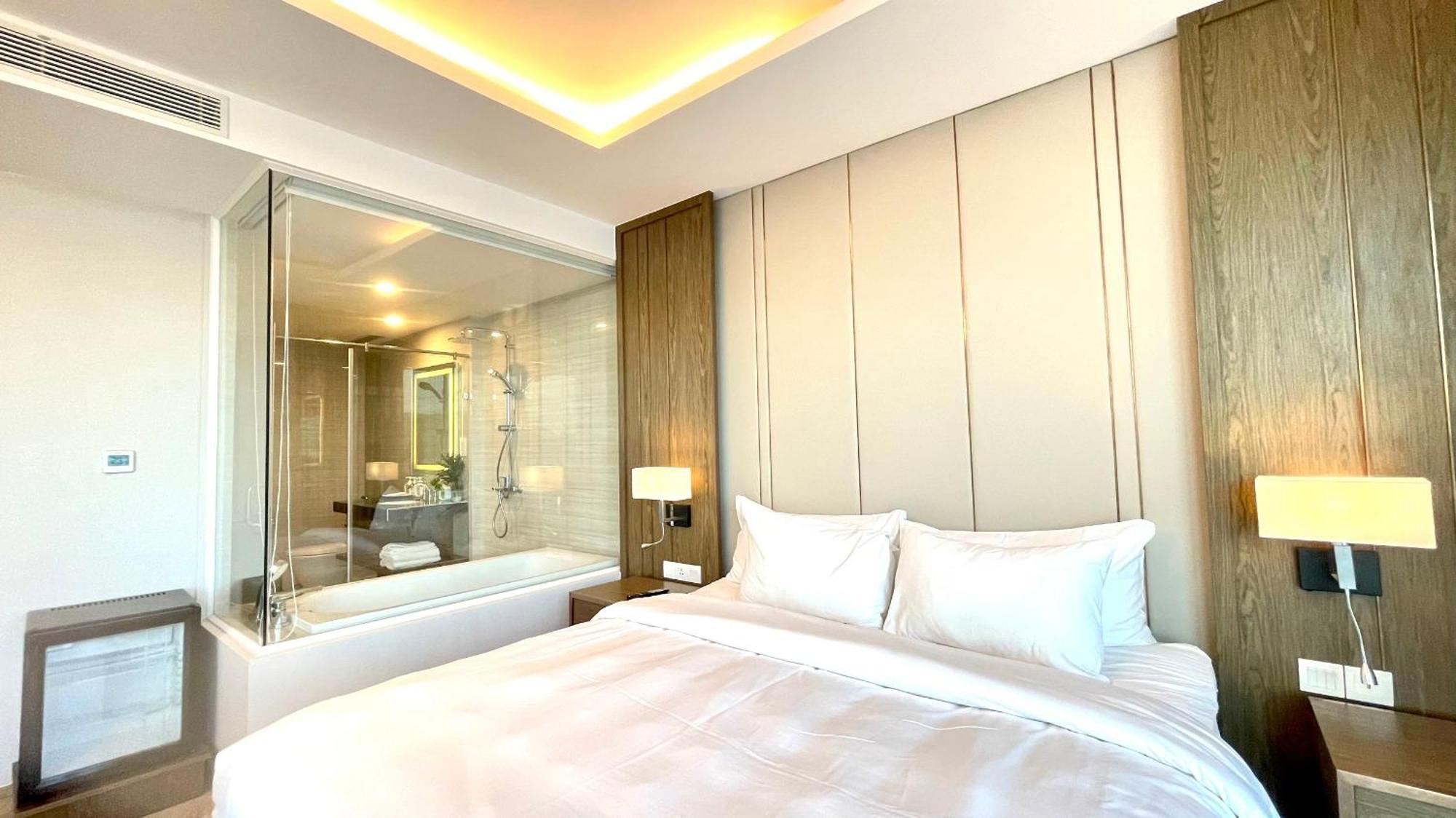 Panorama Ocean View Luxury Apartment Nha Trang Exteriör bild